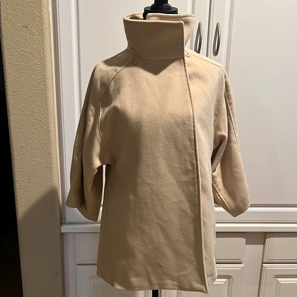 Women's Cream Jacket